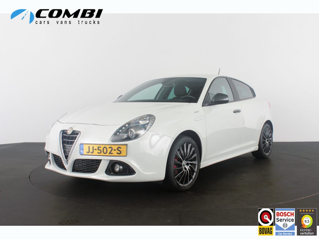 Alfa Romeo Giulietta 1.4 Turbo MultiAir Sprint > Trekhaak/18inch/navigatie/parkeersensor