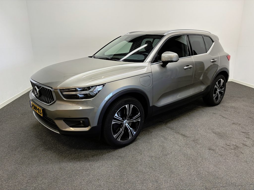 Volvo XC40 1.5 T5 Recharge Inscription Trekhaak 1800kg/ Adapt. Cruise/ Stuur &Stoel verw./ Camera/ Harman Kardon