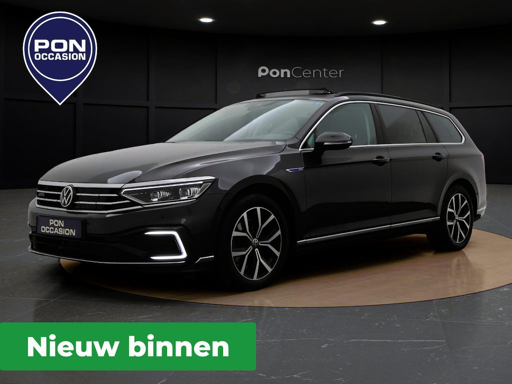 Volkswagen Passat Variant 1.4 TSI PHEV GTE Business | Pano dak | Elek Achterklep | Navigatie | Camera | Stoelverwarming |