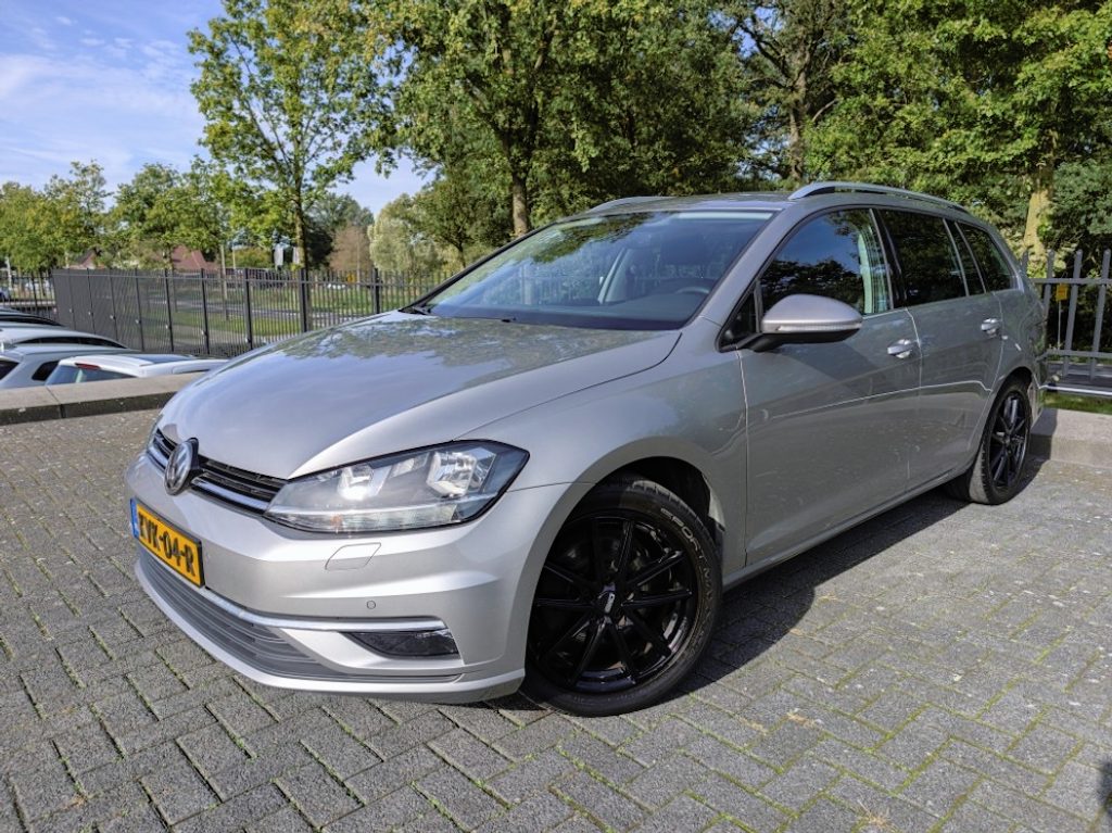 Volkswagen Golf Variant 1.5 Highline | 150PK | Trekhaak | Carplay | Camera | ACC | PDC | Stoelverw. | Climate Control