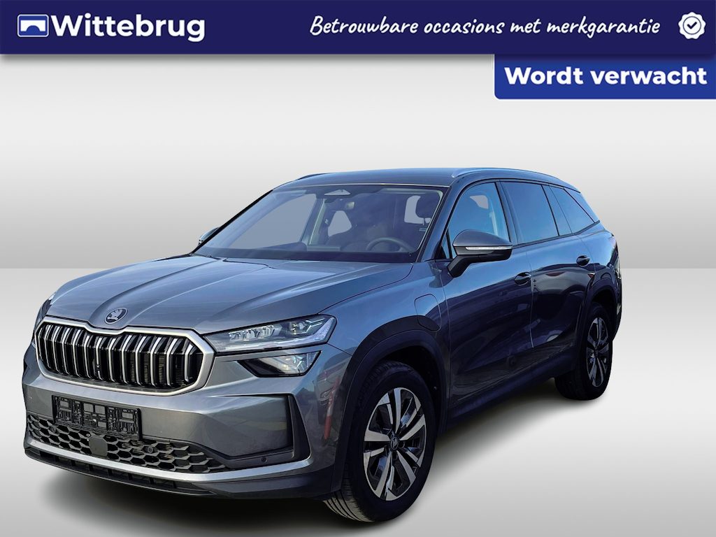Skoda Kodiaq 1.5 TSI PHEV 204PK Selection / Fabrieksgarantie tm 29-05-2028 / Stuur + Stoelverwarming V+A / Matrix LED / Achteruitrijcamera / Elektrische Achterklep