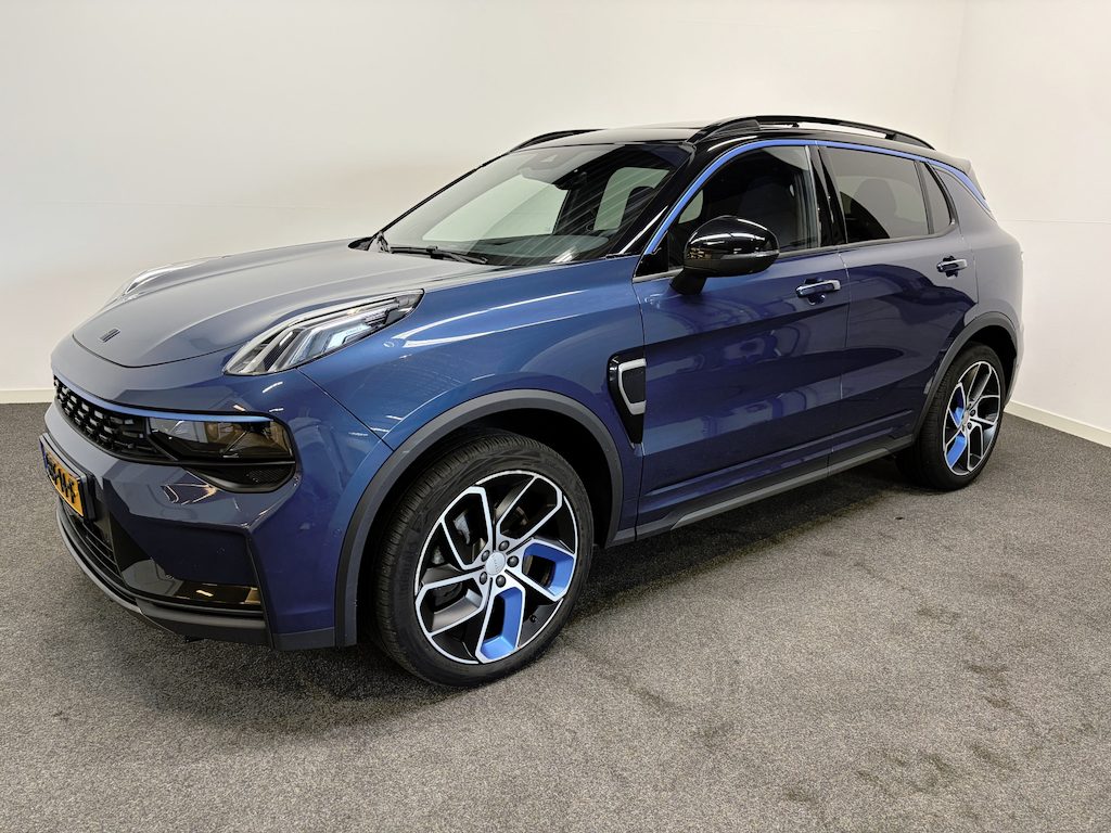 Lynk & Co 01 1.5 261pk AUT7 PHEV 70km Elec Pano/ Adapt./ 3.60 Camera/ Dig. Dashboard/ Stoelverw