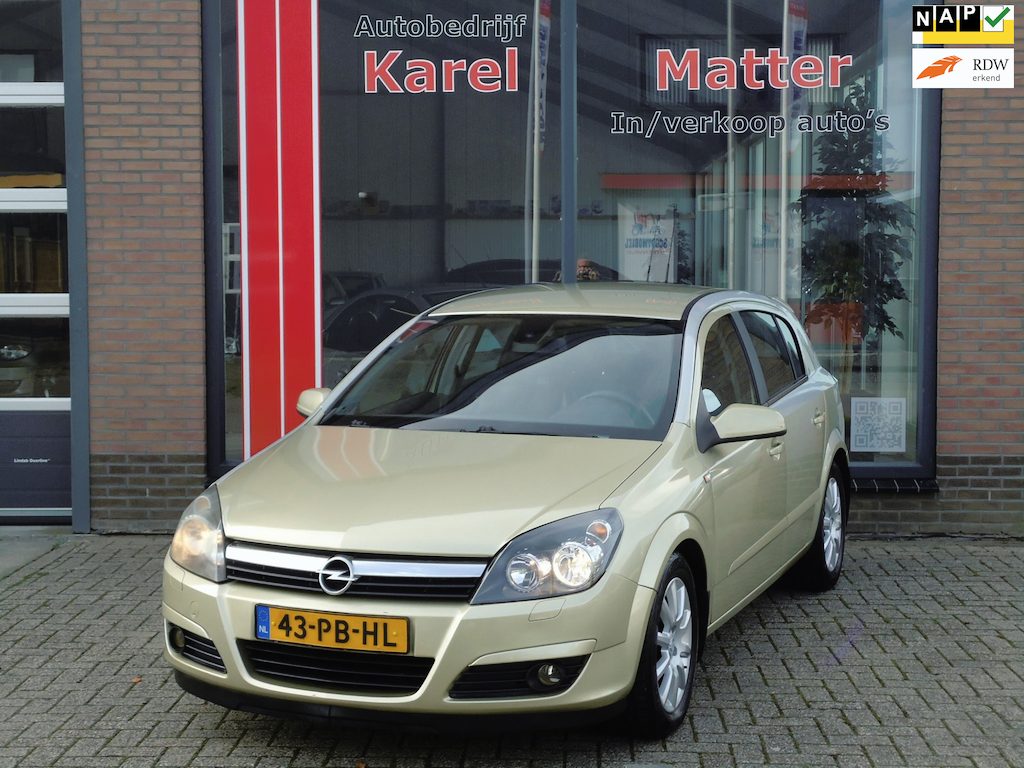 Opel Astra 1.6 Cosmo *APK T/M 15-10-2027*