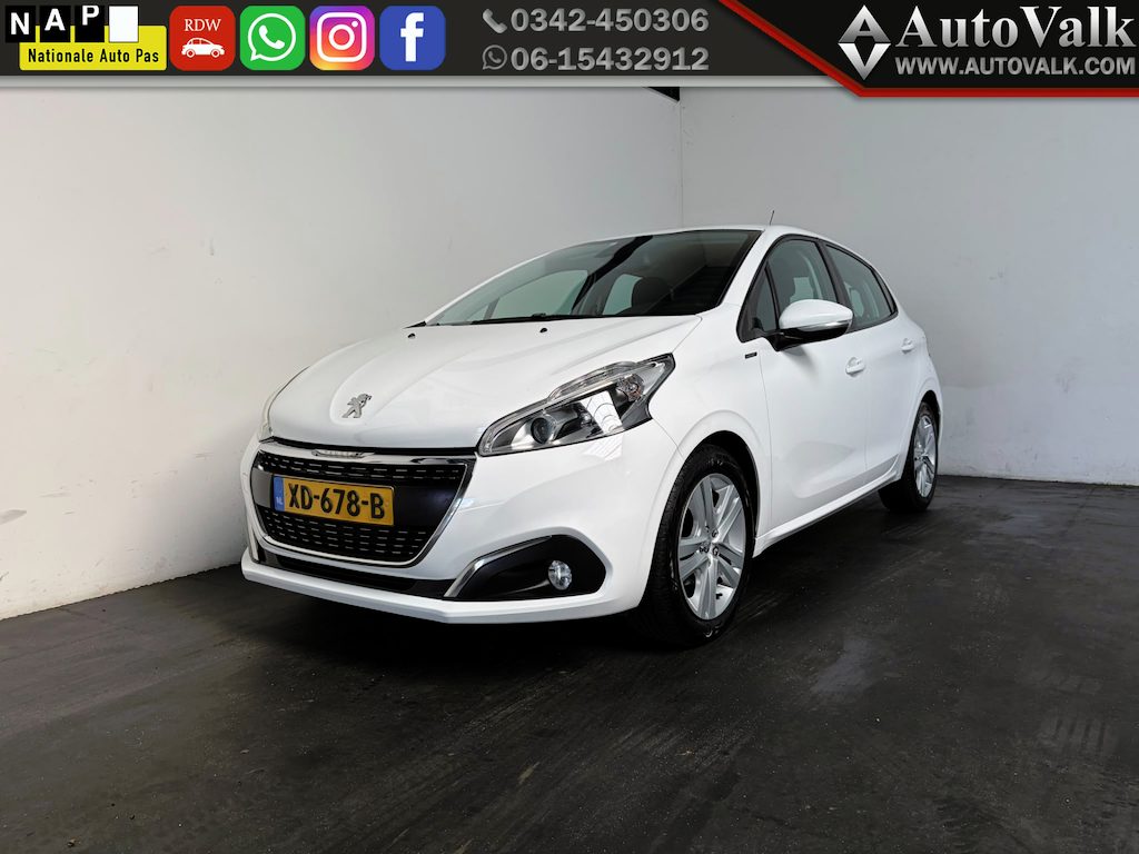 Peugeot 208 1.2 PureTech Signature