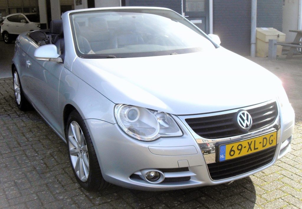 Volkswagen Eos 2.0 FSI AUTOMAAT AIRCO LEER CABRIOLET NIEUWE APK