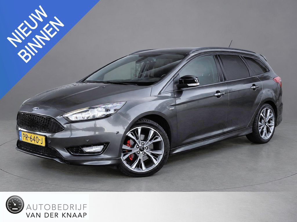 Ford Focus Wagon 1.5 ST-Line 182 | Clima | Cruise | Multimedia/Navi | PDC + Camera | Stoelverwarming | Trekhaak |