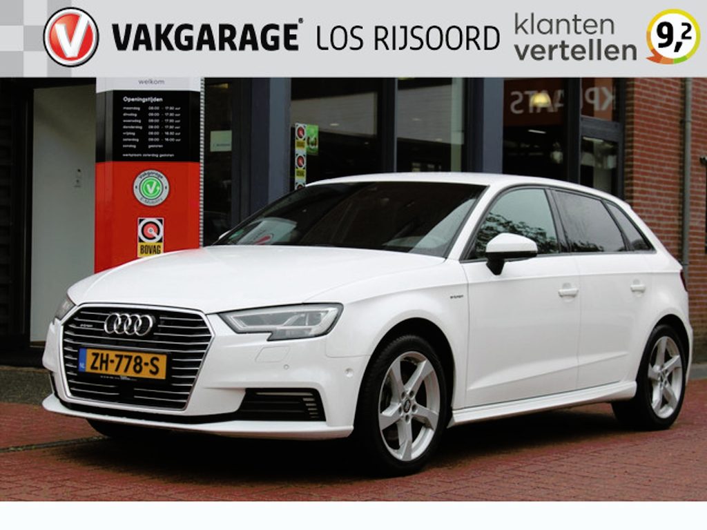 Audi A3 Sportback 1.4 TFSI E-tron Aut. *Sport* | Camera | Cruise & Climate Control | Stoelverwarming | Navigatie | PDC | Privacy | Bluetooth |