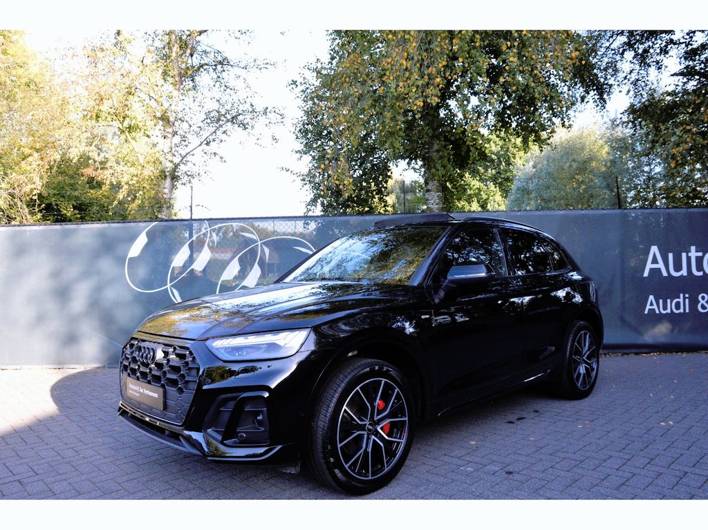 Audi Q5 55 TFSI e |S Edition|Black Edition|Apple Carplay|Panoramadak|Trekhaak|Automaat|