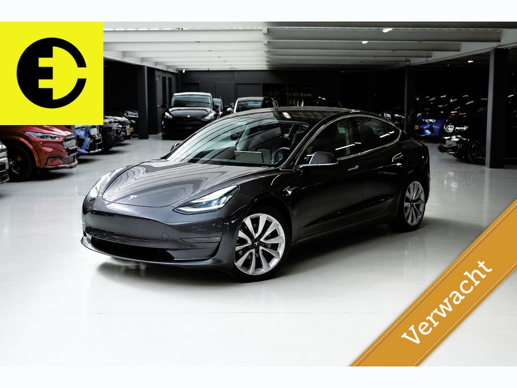 Tesla Model 3 Standard RWD Plus 60 kWh | Pano | Stoelverwarming | Incl.BTW