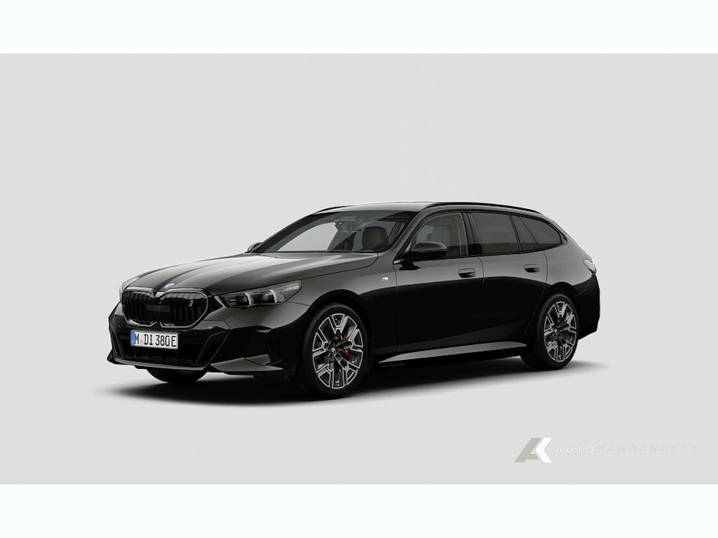 BMW i5 Touring xDrive40 M Sport Pro | Trekhaak | Head-Up | 360 Camera | Harman Kardon | Adaptief Onderstel | ACC | Comfort Access