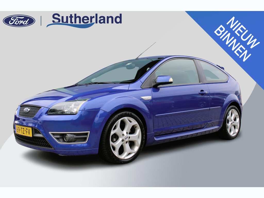 Ford Focus 2.5-20V ST 225pk | 1e Eigenaar NL Auto! | Recaro Lederen Bekleding | 5 Cilinder | Stoelverwarming | Airco |