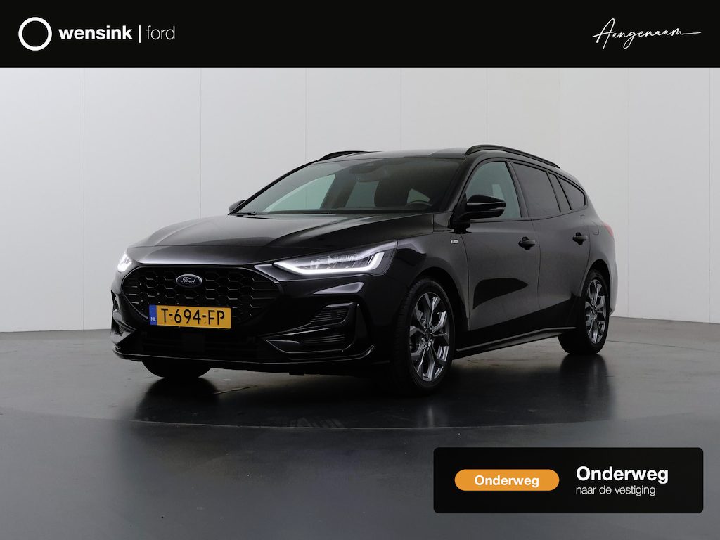 Ford Focus Wagon 1.0 EcoBoost Hybrid ST Line | Winterpakket | LED koplampen | Cruise Control | Parkeersensoren |