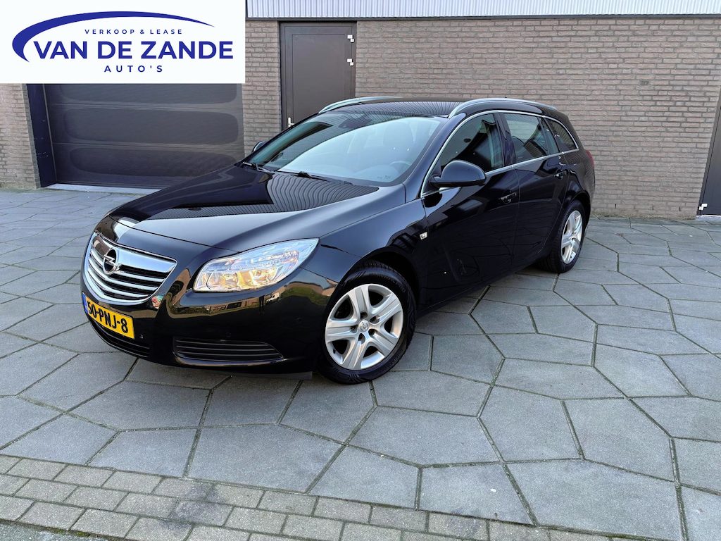 Opel Insignia 1.8 Edition|Prachtige Station|Trekhaak| Dakrails|Park.sens. V+A |All-Season banden|best.st.elec.|