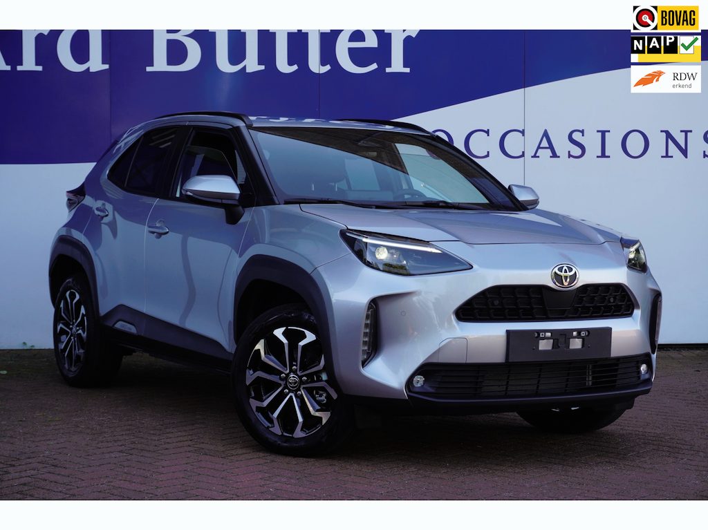 Toyota Yaris Cross 1.5 Hybrid 130 Dynamic / NIEUW! / Winter&SafetyPakket / Stoel&Stuurverw. / 10,5 Inch Scherm / = INCL BTW !!