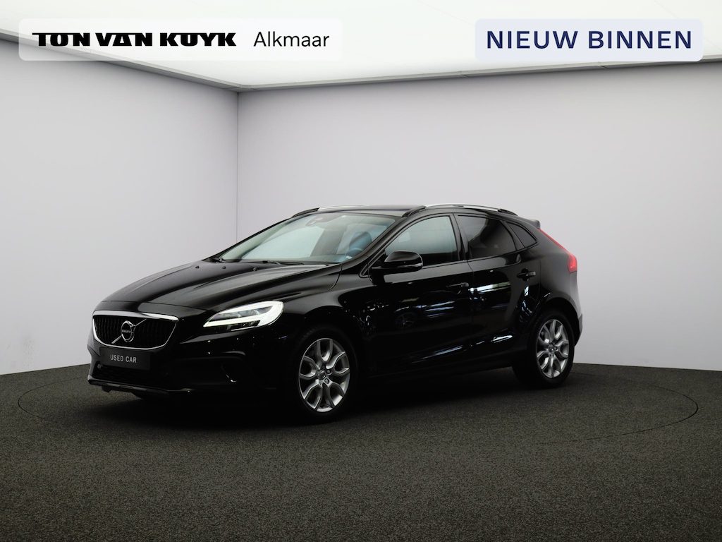 Volvo V40 Cross Country T3 Automaat Polar+ Luxury / Trekhaak / Carplay / Stoel+voorruitverwarming / DAB+ / Pan. dak