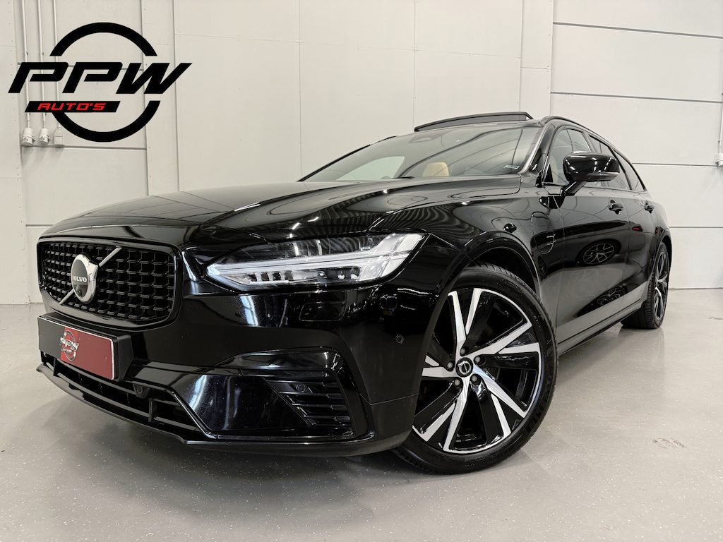Volvo V90 T8 AWD Ultimate Dark Long Range 455PK PANO/B&W/TREKHAAK/NAPPA-LEER/VENTILATIE+MASSAGE/GOOGLE/HEAD-UP/360CAMERA/19"/CRYSTAL-POOK/ACC/PILOT-ASSIST/EL.A.KLEP/BLACK-OPTIC/NET GROTE OH BEURT GEHAD BIJ VOLVO DEALER