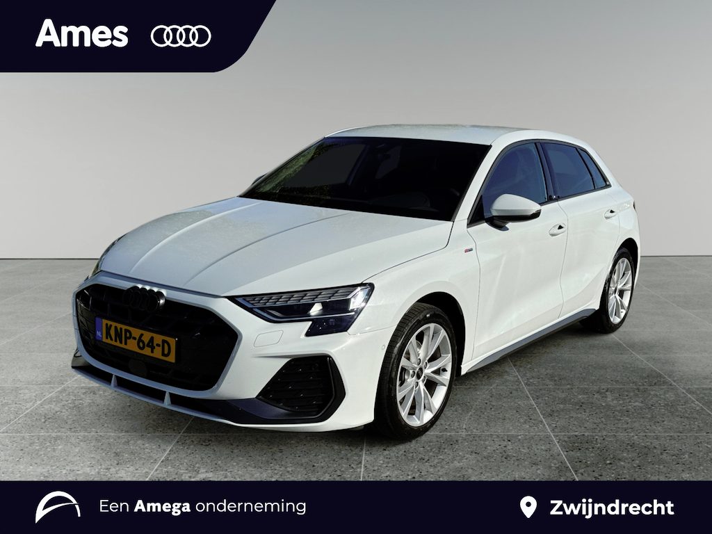 Audi A3 Sportback 35 TFSI 150pk S edition Elektrisch bedienbare achterklep / Stoelverwarming / Achteruitrijcamera