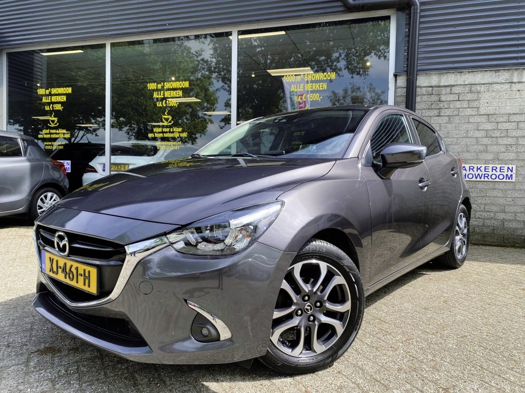 Mazda 2 1.5 Skyactiv-G GT-M Camera/HUD