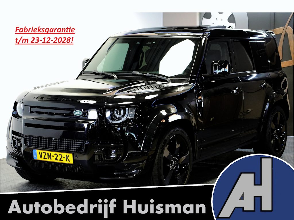 Land Rover Defender 5.0 P525 110 V8 GRIJS KENTEKEN!! PANORAMADAK + MERIDIAN SURROUND + MATRIX LED + BODYKIT + STOELVERWARMING&-KOELING + STUURVERWARMING + 360 CAMERA + KOELKAST + SPORTUITLAATSYSTEEM + NAPPALEER + ADAPT.CRUISE + PARKSENSOREN + 22" LM-VELGEN!!