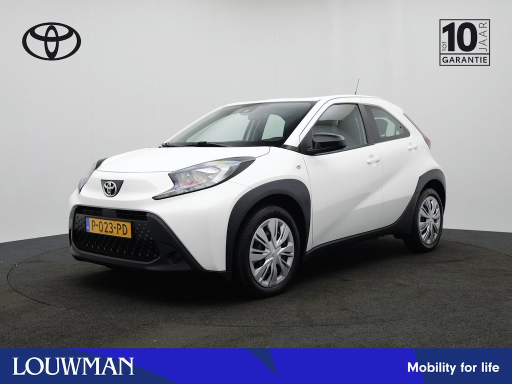 Toyota Aygo X 1.0 VVT-i S-CVT Play | NL Auto | Dealer Onderhouden | Achteruitrijcamera |