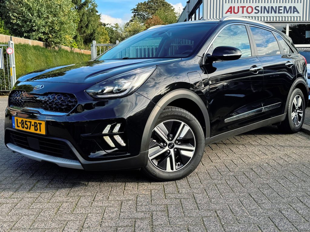 Kia Niro Hybrid 1.6 GDi PHEV ExecutiveLine | Volledig onderhouden | 1e eigenaar | Stoelkoeling | Panoramadak | Stuur- & stoelverwarming |