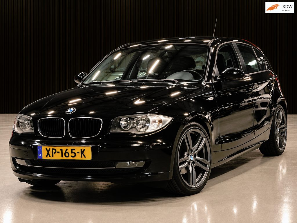 BMW 1-Serie 118i AUTOMAAT AIRCO/ISOFIX/PDC/REM HENDEL | NETTE AUTO !