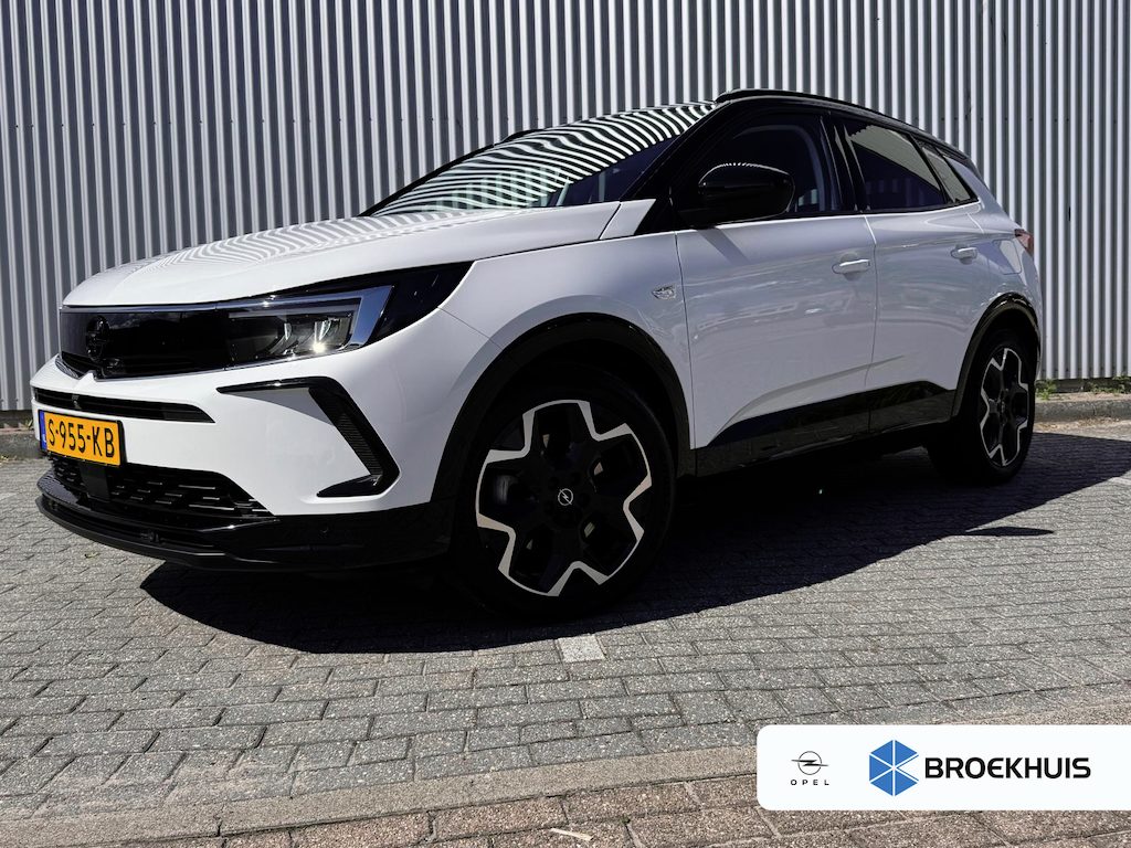 Opel Grandland GS 1.6 Turbo Plug-In Hybrid | SOH 100% | AGR stoelen | Trekhaak | Adaptive Cruise | 19" LMV | Stuurverwarming | Navigatie | Apple Carplay / Android auto | | Grootlichtassistent | Keyless entry | Koplampen adaptief