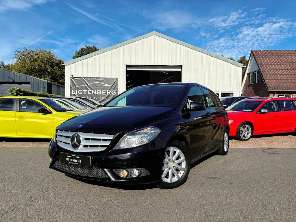 Mercedes-Benz B-klasse 180 Ambition Automaat|Cruise|Airco