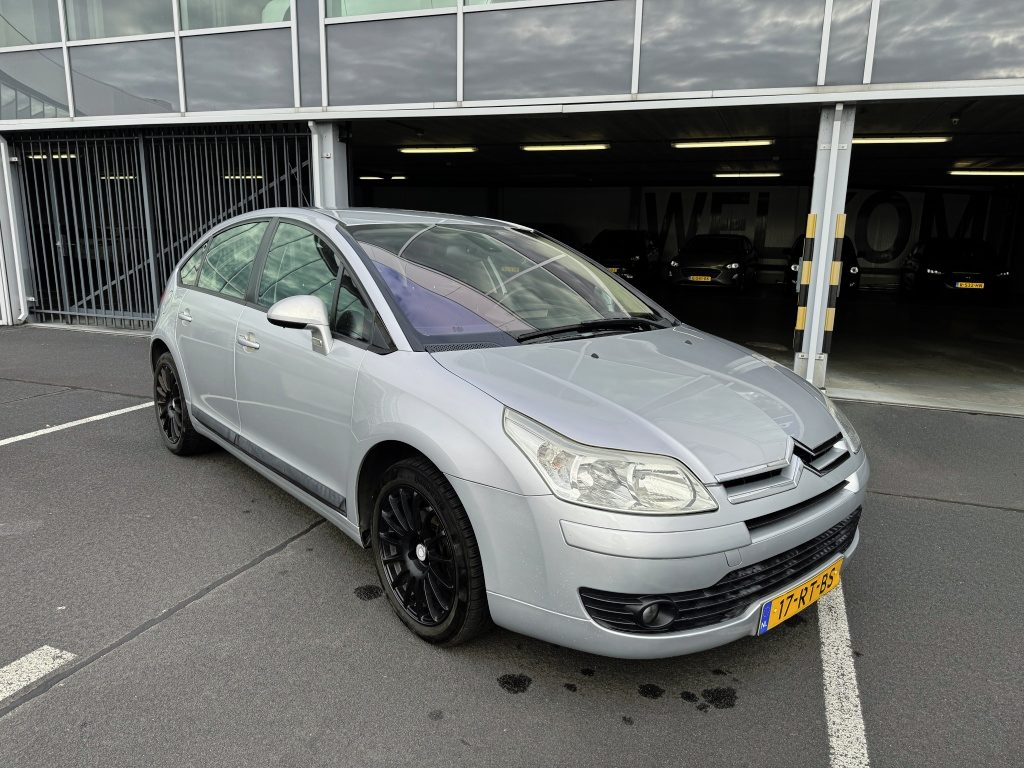Citroën C4 1.6-16V L. Ambiance
