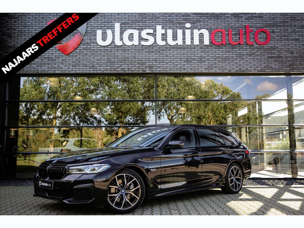 BMW 5-Serie Touring 530e High Executive M-Sport , SOH 85%, Pano, Laser, Head-up Display, 360-camera