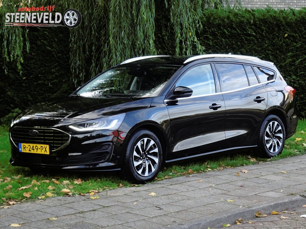 Ford Focus Wagon 1.0 125pk Hybrid Titanium X met Groot Navi en Trekhaak
