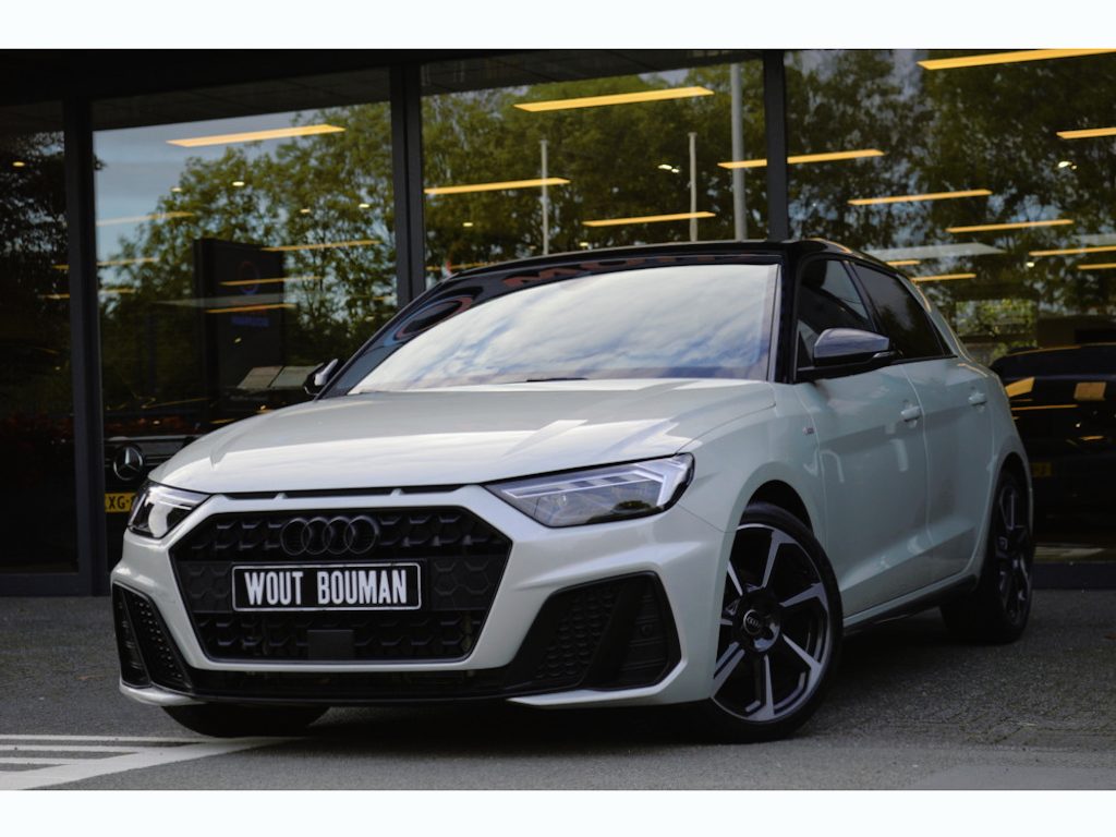 Audi A1 Sportback 35 TFSI S-Line Led Virtual Navi Acc Camera CarPlay Pdc