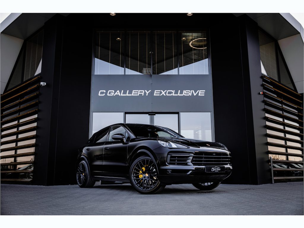 Porsche Cayenne Coupé 3.0 - Sport Chrono | Luchtvering | Panorama | Elek. Trekhaak | Bose | Memory
