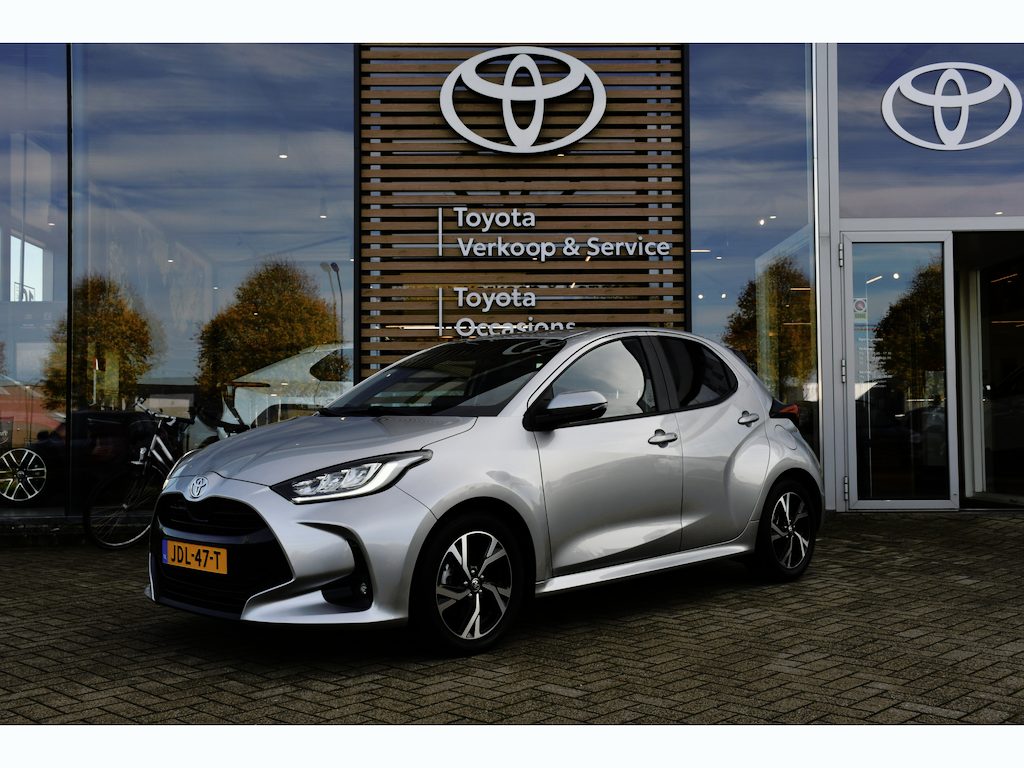 Toyota Yaris 1.5 Hybrid 115 Dynamic Automaat 116pk | Verkoelen/verwarmen op afstand | 1e eigenaar | Apple Carplay/Android Auto |