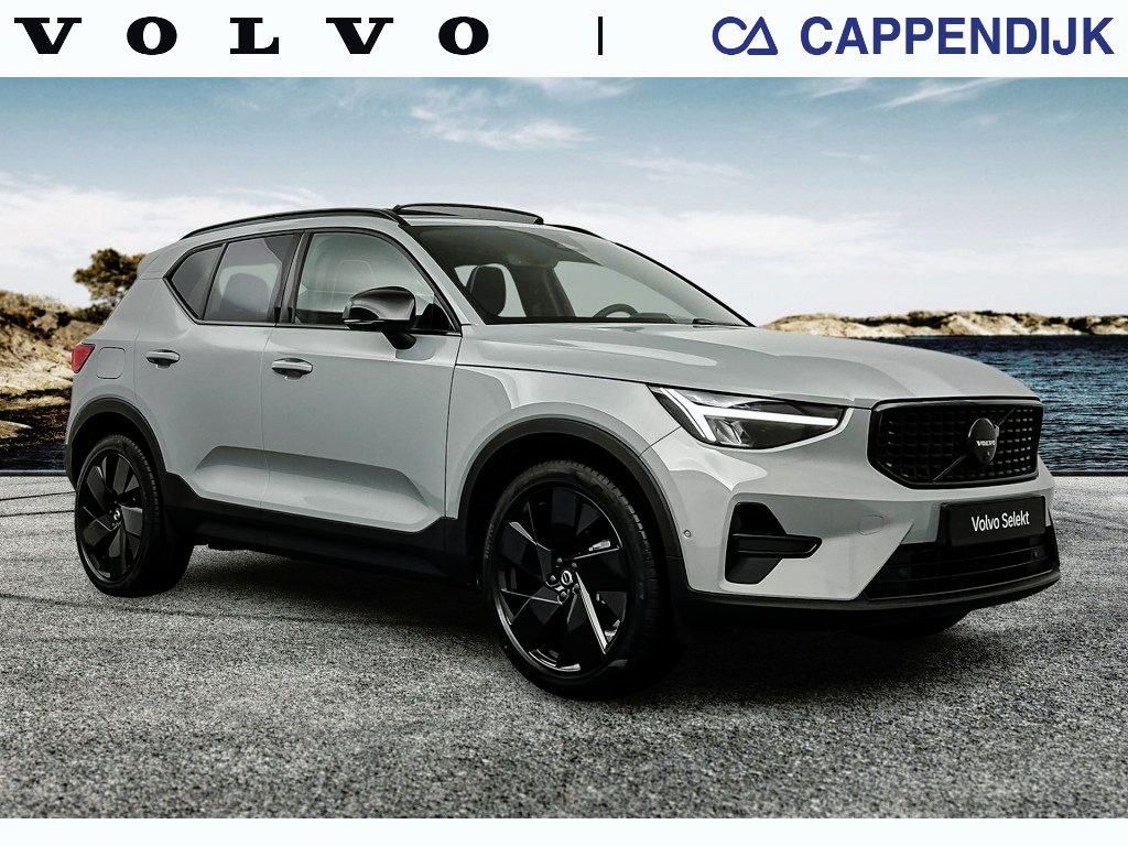 Volvo XC40 2.0 B4 Plus Black Ed