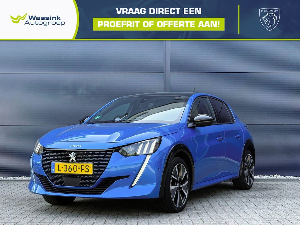 Peugeot e-208 EV GT Pack 50 kWh | Navigatie | Stoelverwarming | Camera | Dodehoek detectie | Climate Control I SOH 91%