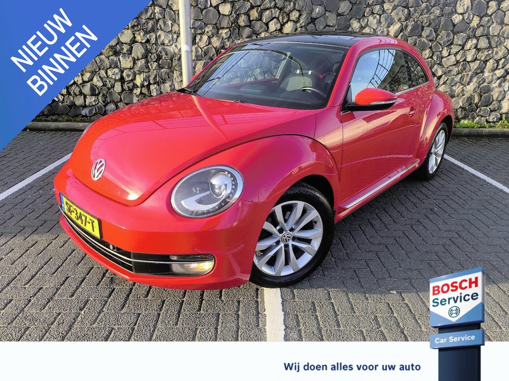 Volkswagen Beetle 1.2 TSI Design Pano Dak,Stoel verwarming, Airco, park distance Xenon&led verlichting, cruise control.