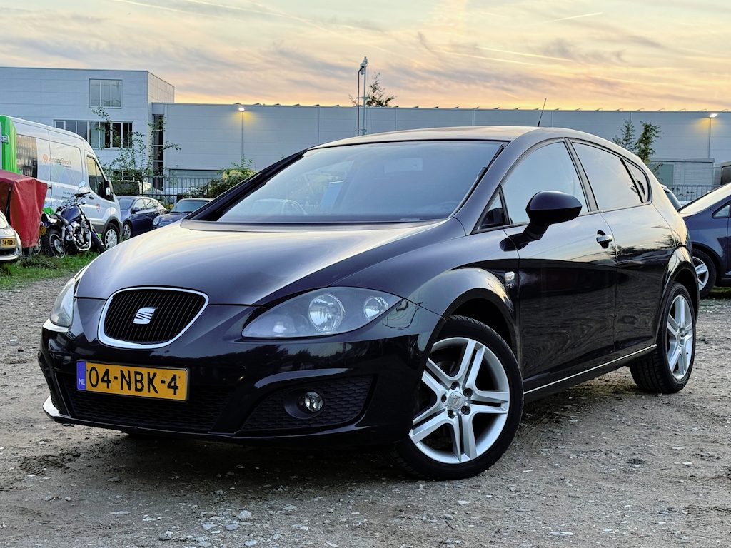 SEAT Leon 1.8 TFSI Businessline/XENON/VELGEN