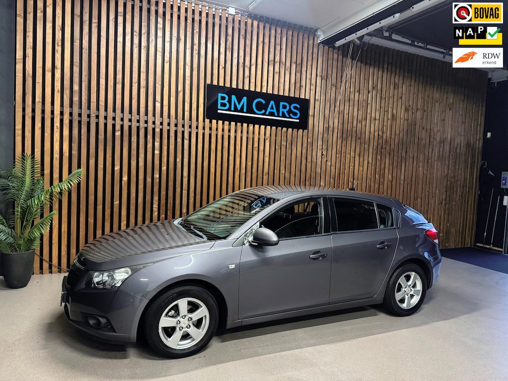 Chevrolet Cruze 1.6 LT Airco, Navigatie, 2e eig