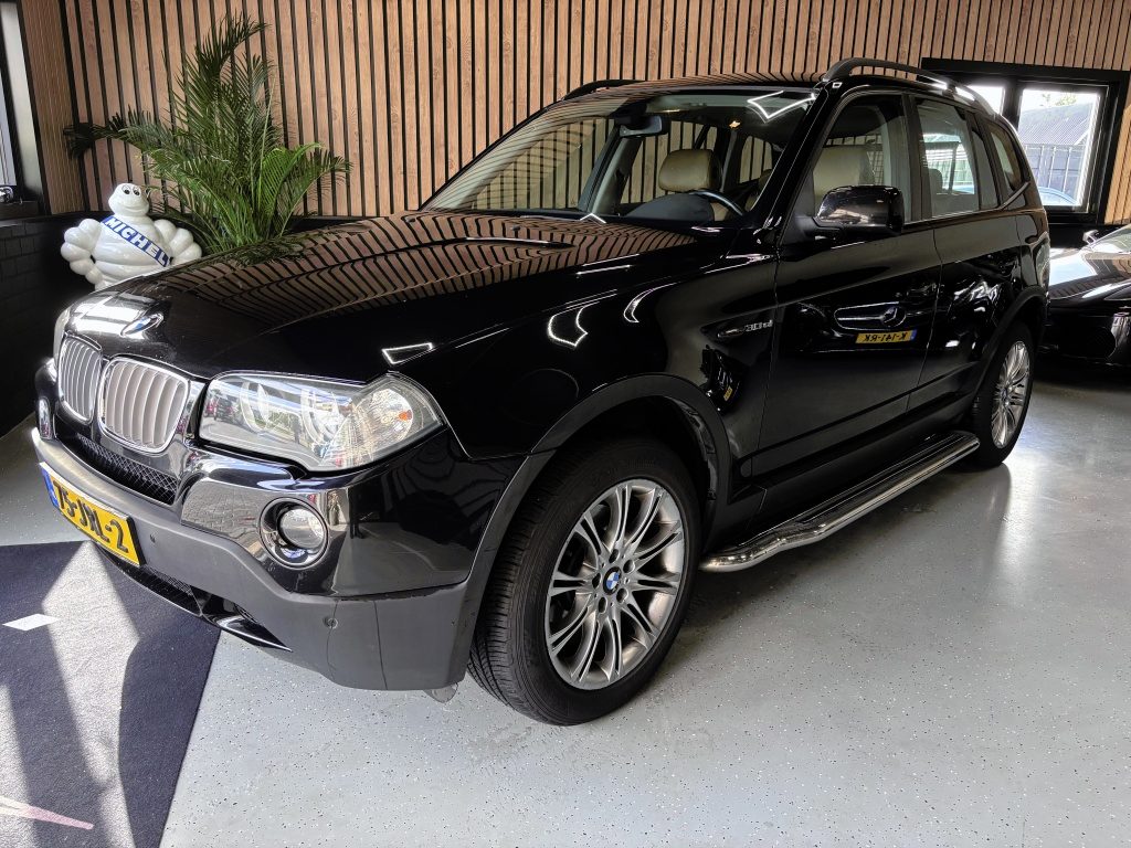 BMW X3 xDrive30i LEER/TREKHAAK/NAVI