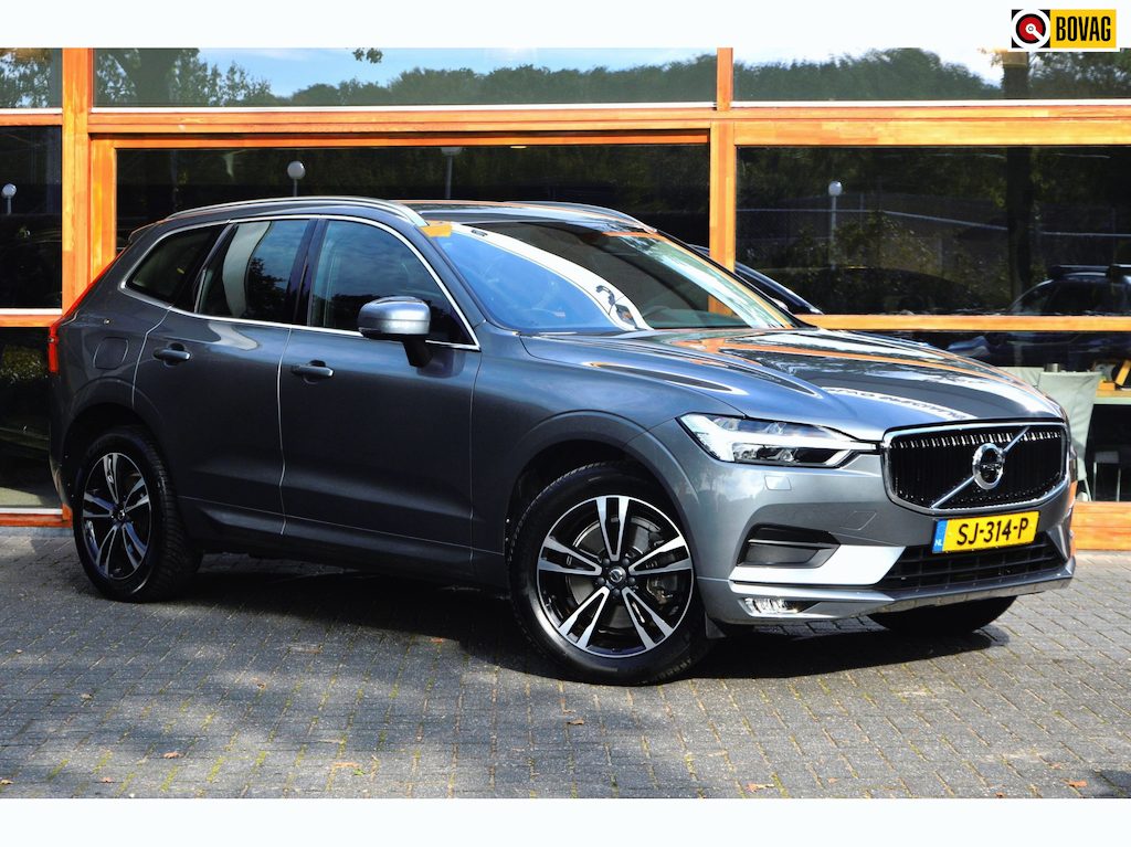 Volvo XC60 T5 Momentum| Trekhaak 2.400 KG | Leer | Keyless | Perfect onderhouden |