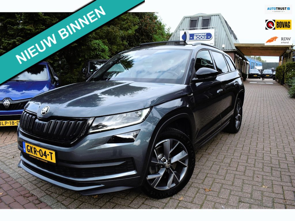 Skoda Kodiaq 2.0 TSI 4x4 Sportline 7 PERS/PANODAK/CRUISE/CAMERA/TREKHAAK/CARPLAY/MEMORY/KEYLESS/XENON/STOELVERW/19 INCH