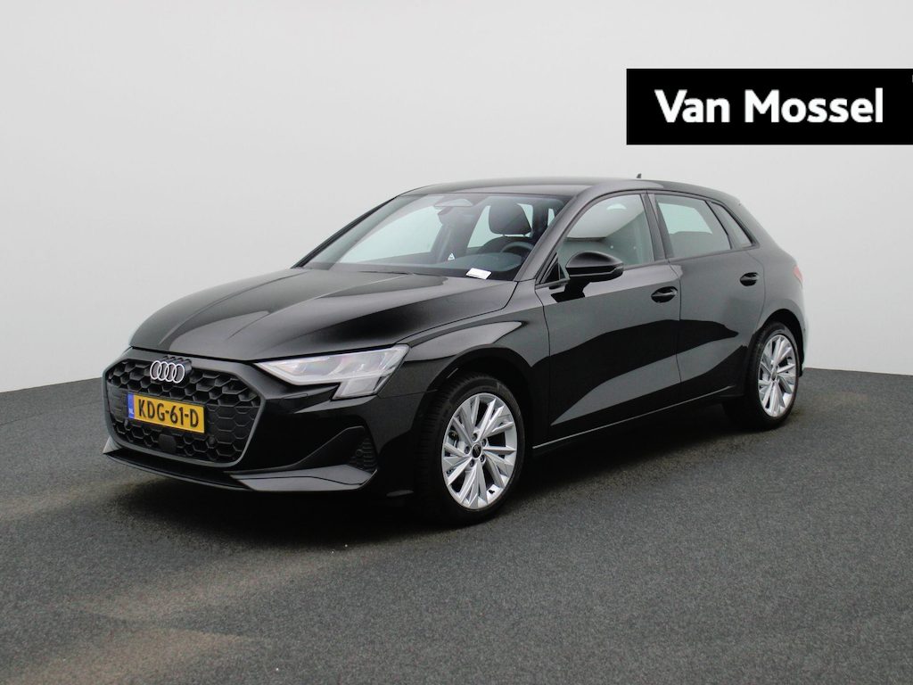 Audi A3 Sportback 30 TFSI Pro Line 116 PK | Automaat | Audi Drive Select | Apple Carplay/Android Auto | Stoelverwarming | Bestuurdersstoel elekr. verstelbaar | Apple Carplay/Andriod Auto | 17" LM-Velgen | Parkeersensoren | Climate Control |