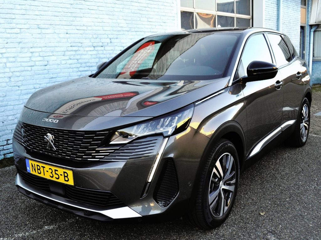 Peugeot 3008 1.6 HYbrid All P.Bns key-l pdc v+a cam nav