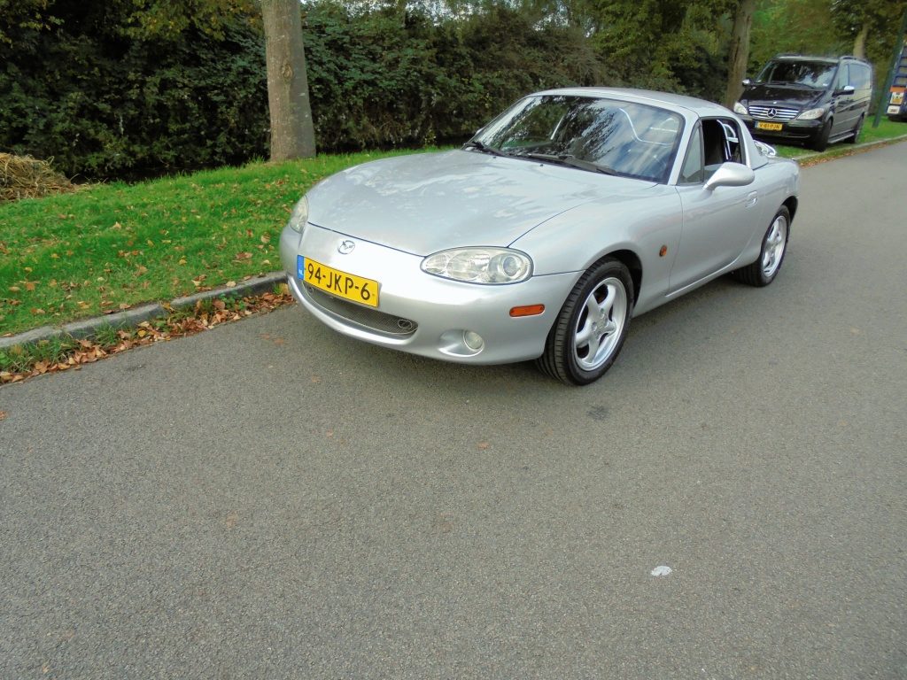 Mazda MX-5 1.6i Exclusive/AIRCO /HARD EN SOFTOP/KM NAP