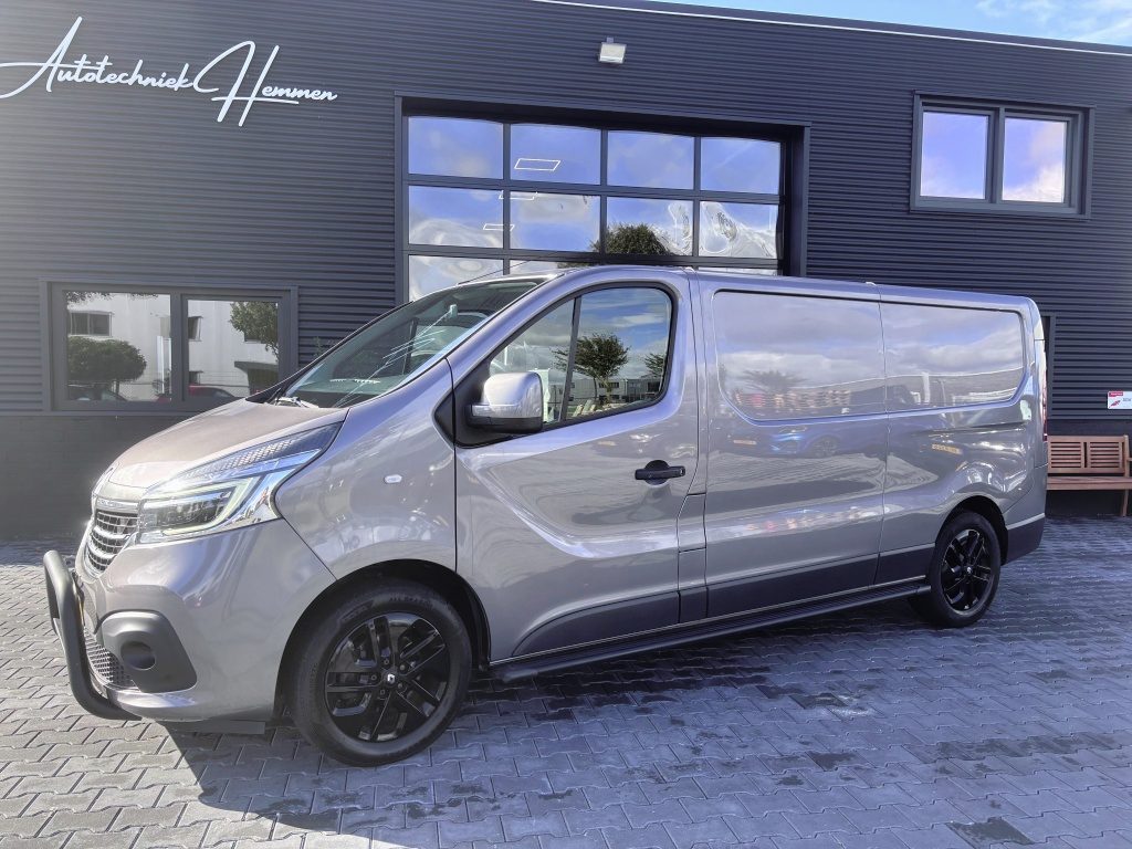 Renault Trafic 2.0 dCi T30 L2H1Luxe