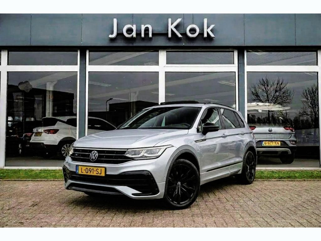 Volkswagen Tiguan 1.5 TSi 150 pk DSG-7 R-Line | Panoramadak | Black Pack | Keyless