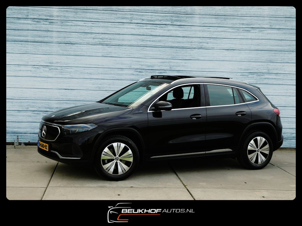 Mercedes-Benz EQA 250 Business Luxury 67kWh Pano Leer Soh95%