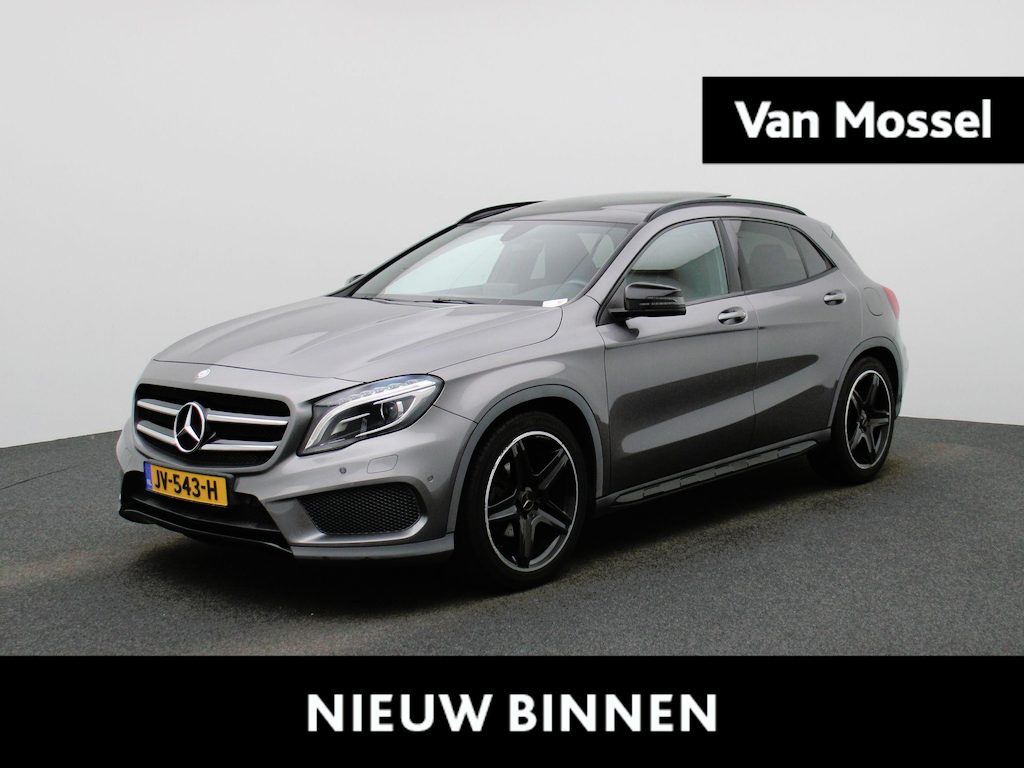 Mercedes-Benz GLA 180 Ambition | Automaat | Panoramadak | Stoelverwarming | Navigatie | Parkeersensoren |