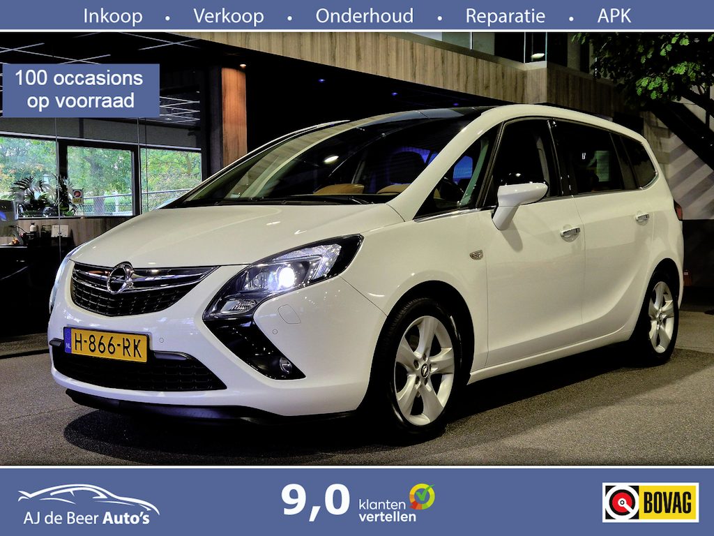 Opel Zafira Tourer 1.4 Cosmo 7p. Panorama | halfleer | Verw. stoelen/stuur | Trekhaak | Navigatie